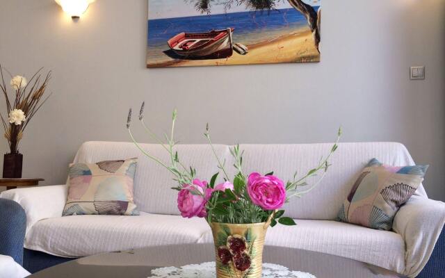Отель Isidora Hotel Греция, Эгина - отзывы, цены и фото номеров - забронировать отель Isidora Hotel онлайн комната для гостей