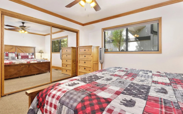 Bearfoot Lodge #2030