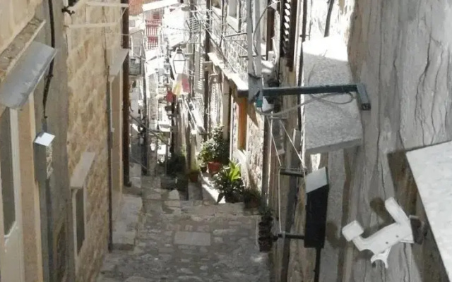 Apartment Renesansa