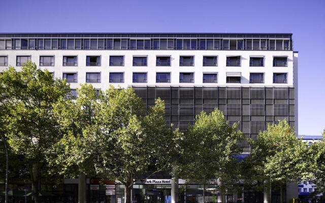 Отель Vienna House Easy Berlin вид на фасад