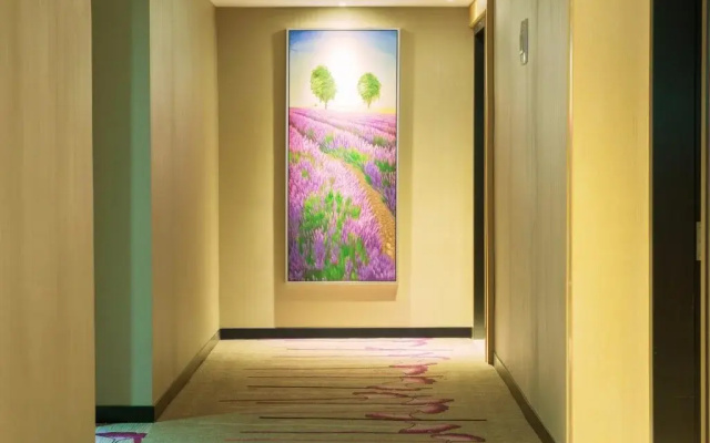 Lavande Hotel Zhuhai Aviation New Town airport