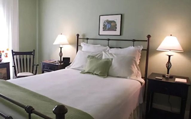 Ardmore Inn