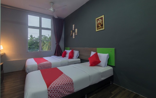 Lucky Hotel