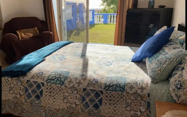 Blue Diamond Apartments
