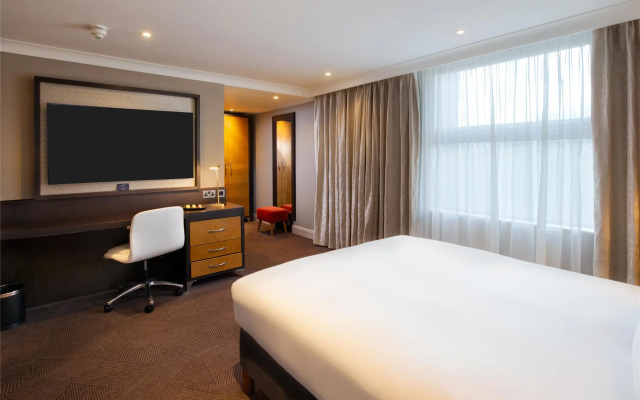 DoubleTree by Hilton London - Ealing Hotel