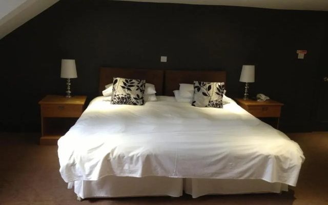 Sir William Fox Hotel