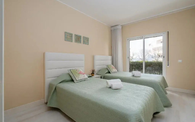 LuxRocha Beach Home by Real Life Concierge