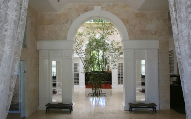 Casa Colonial Beach & Spa
