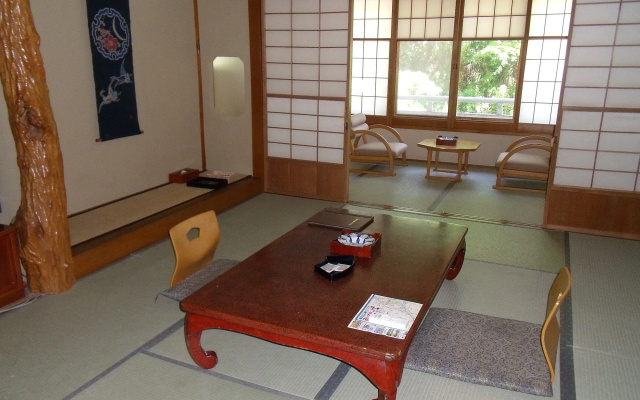Отель Takaragawa Onsen Osenkaku