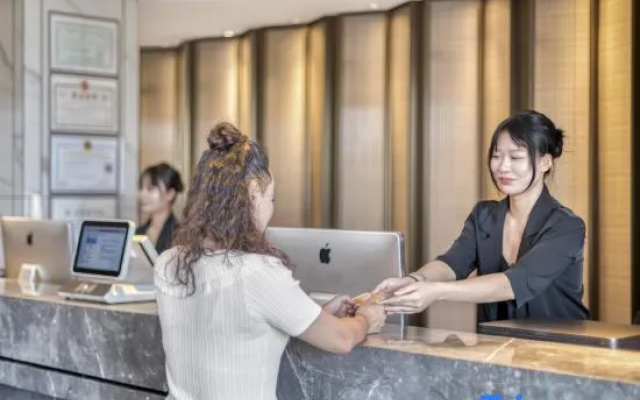 Nantong Federation Lizhi Hotel (Dieshiqiao Home Textile City)