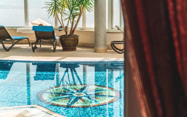 Hotel Savoy