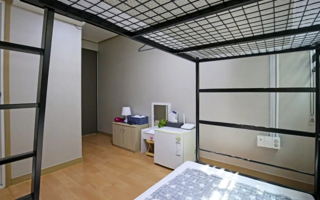Dashim Guest House
