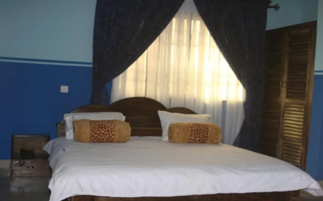 Esado Suites and Conference Alagbado