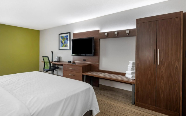 Holiday Inn Express Charlotte West - Gastonia by IHG.