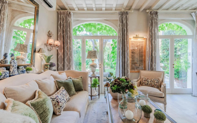 La Casina in Lucca With 2 Bedrooms and 3 Bathrooms