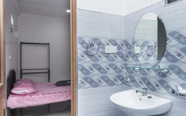 Blue Whale Holiday Hotel