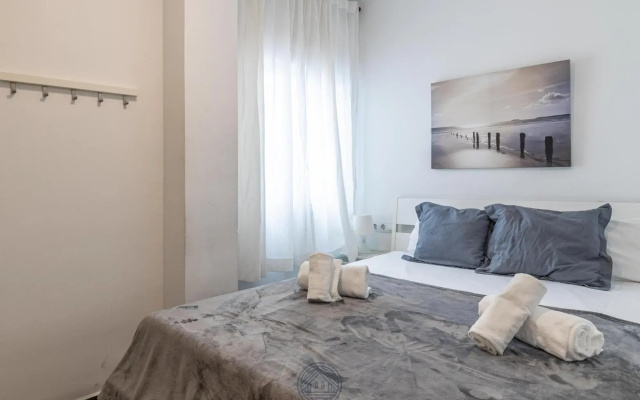 LA MERCED Duplex III 2BR 1BT