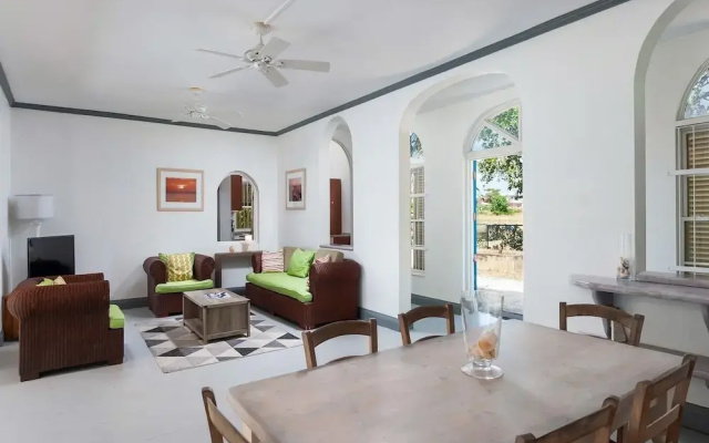 Inch By Inch 3 Bedroom Home by Bluescape