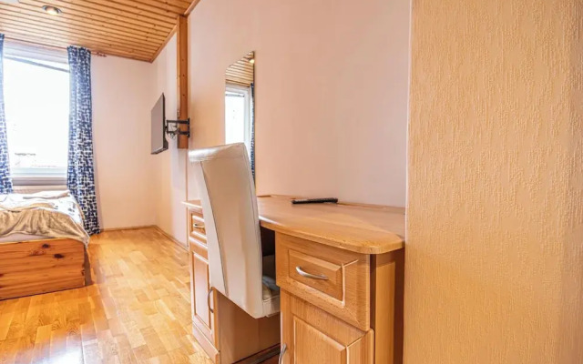 Vienna Spacious 2BR Apt Long Stay