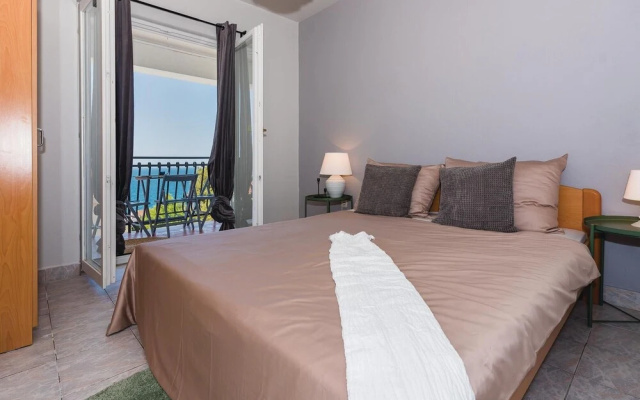 Stunning Home in Primosten With Wifi and 5 Bedrooms