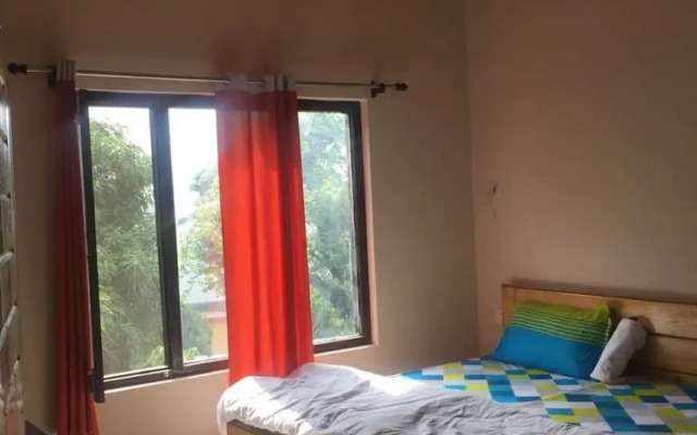 Kiran Homestay Naukuchia Tal Rd