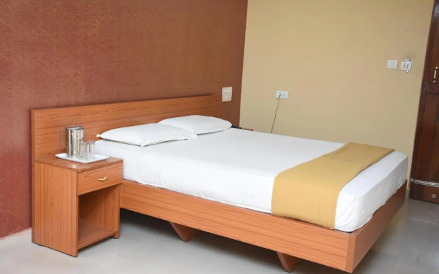 Hotel Surya Residency Majestic