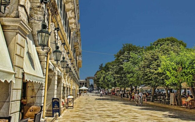 Charming Venetian Town House in the Old Town of Corfu 2