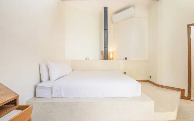 Luxurious 1-br Villa, 800m to Canggu Beach