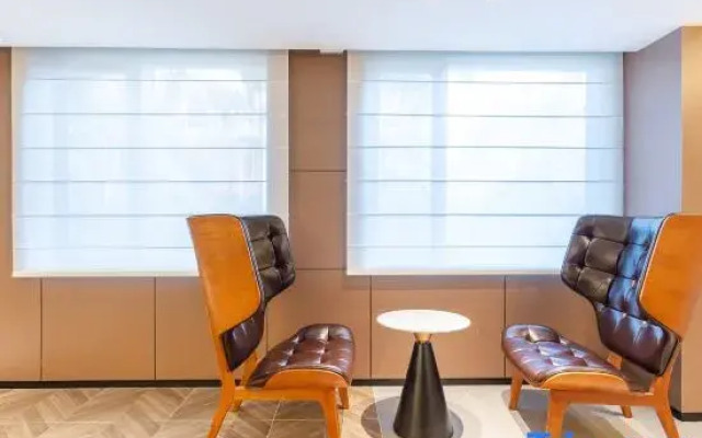 Home Inn Select Hotel (Shanghai Tongji Hospital Zhidang Road Branch)