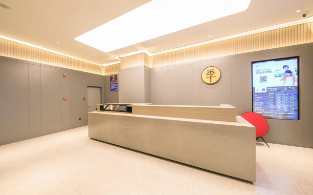 catalogImage