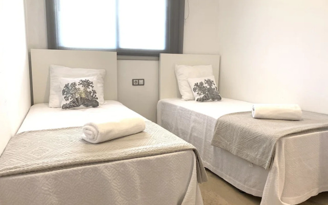 T&H Voramar Family Apartment