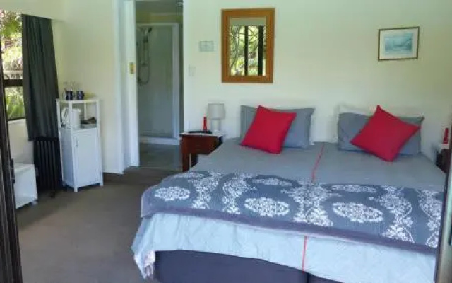 Ashcroft Gardens Bed Breakfast