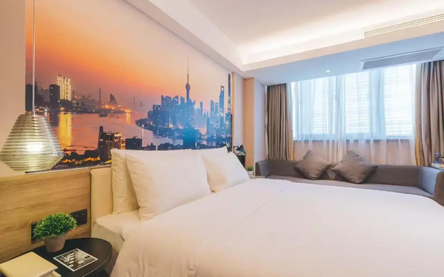 Shanghai Lujiazui Atour Hotel