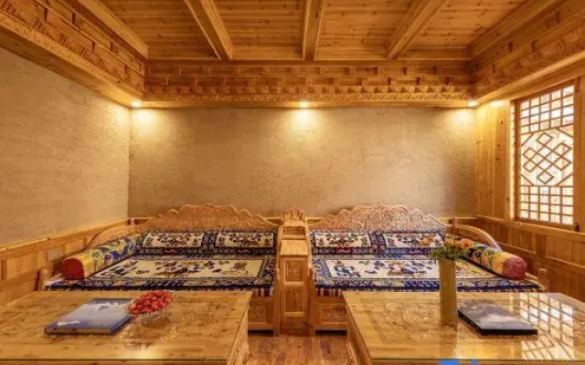 Danba Valley Kande Muzang Culture B&B