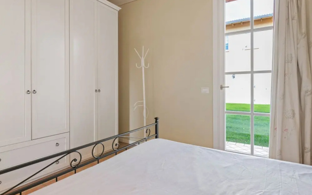 Attractive Residence on Lake Garda, Close to Manerba