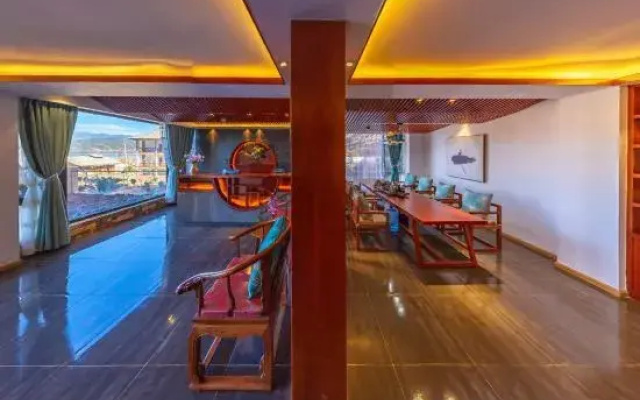 Awo Boutique Inn