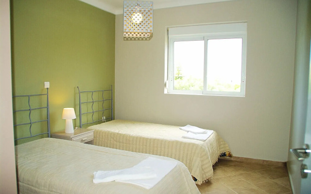 Elea apartments