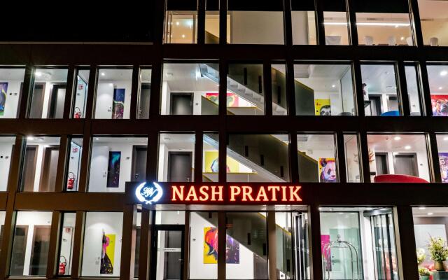 Nash Pratik Hotel вид на фасад