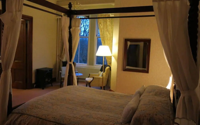 Pitlochry Dundarach Hotel