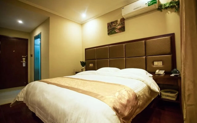 GreenTree Inn Jianyan Renmin Middle Road Estern Sleepless City Pedestrian Express Hotel