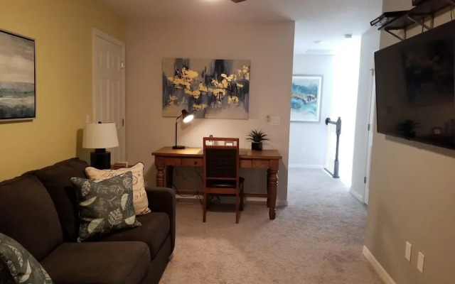 4 Bed Home Splash Pool at Solara