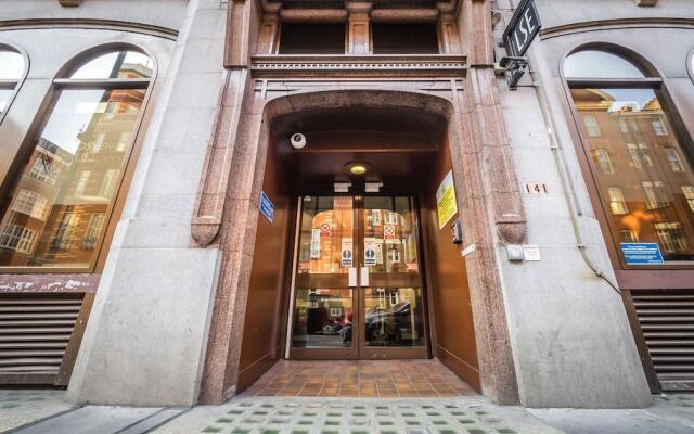 Отель LSE Grosvenor House вид на фасад
