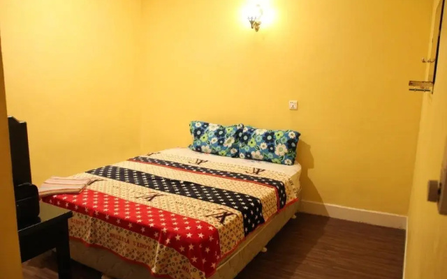 Pich Guest House