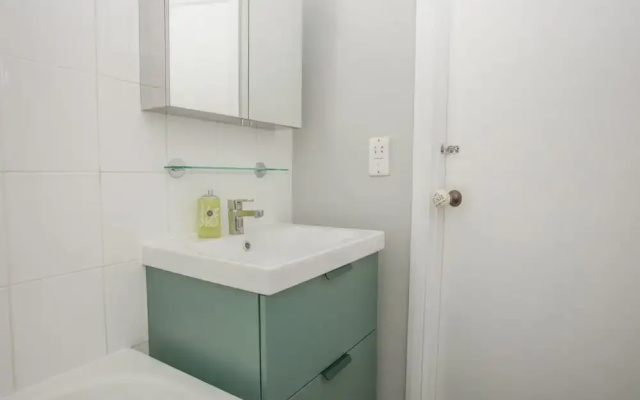 3 Bedroom Apartment in Kensington