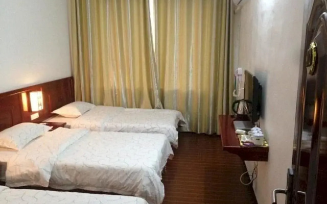 Yangshuo Xinqinghe Hotel