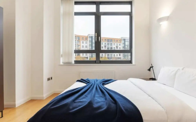 Beautiful 1 Bedroom Apartment in Shepherd's Bush