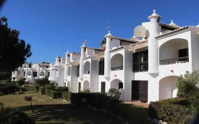 Terraced house, Armaçao de Pera, Algarve