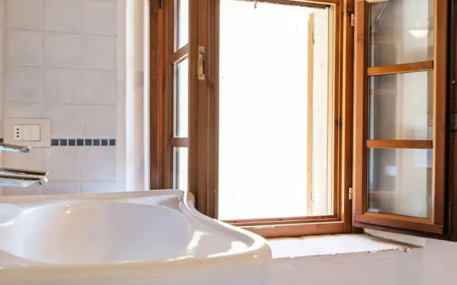 Spacious Holiday Home in Ca' De' Grimaldi near Town Center