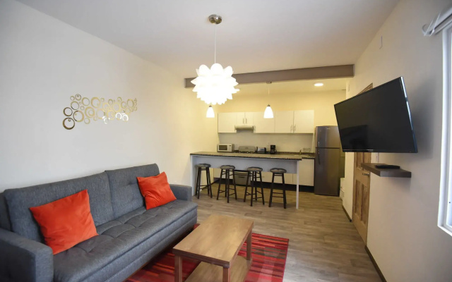 OM686 Urban Lofts Short-Long Stays