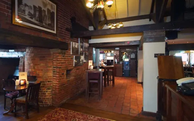 The Castle Hotel by Good Night Inns